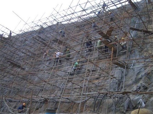 鲁甸公路桩基检测